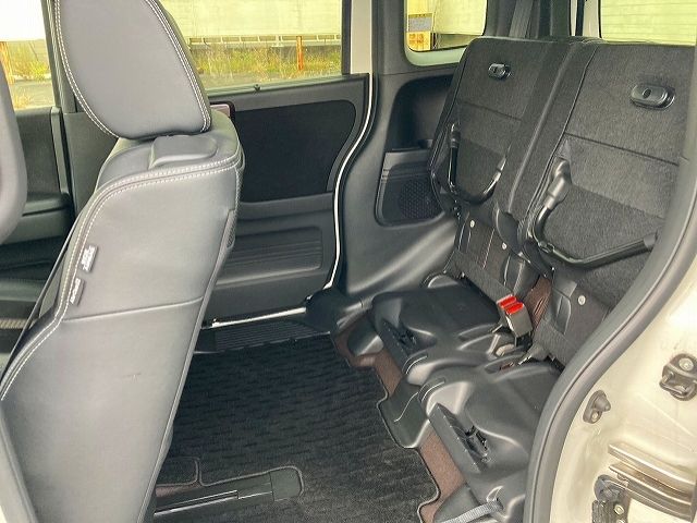Honda N BOX CUSTOM 2020-04 187492-24