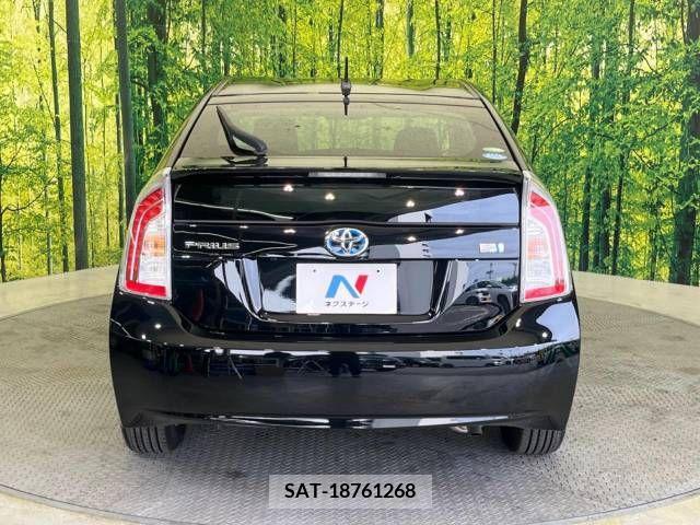 Toyota PRIUS 2013-05 322118-14