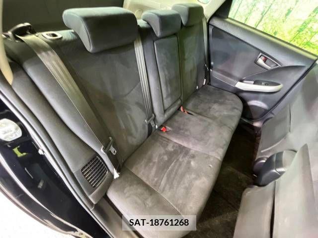 Toyota PRIUS 2013-05 322118-8