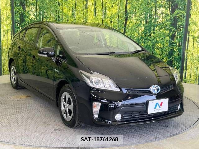 Toyota PRIUS 2013-05 322118-15