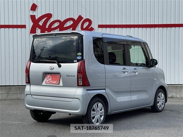 Daihatsu TANTO 2019-08 329380-2