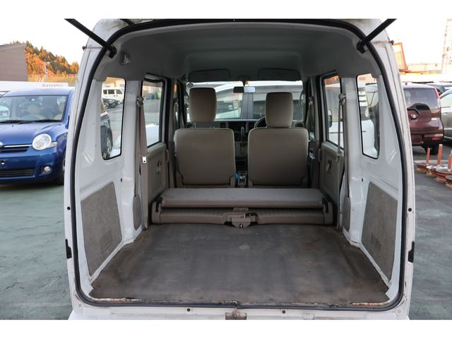 Suzuki EVERY 2014-11 183737-4