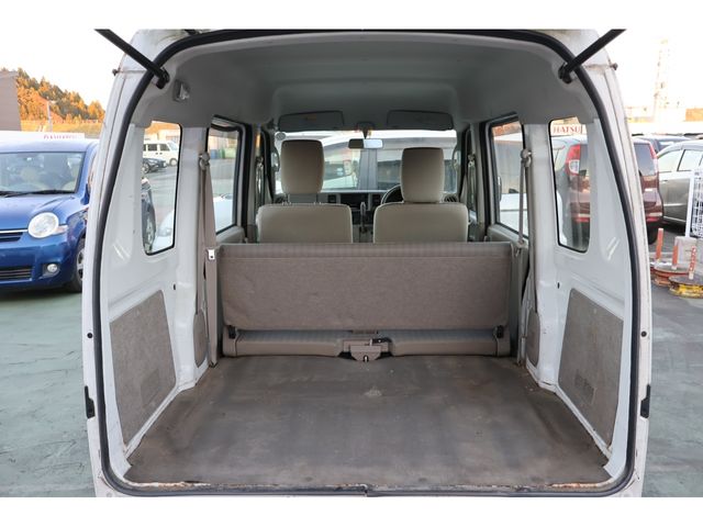 Suzuki EVERY 2014-11 183737-3