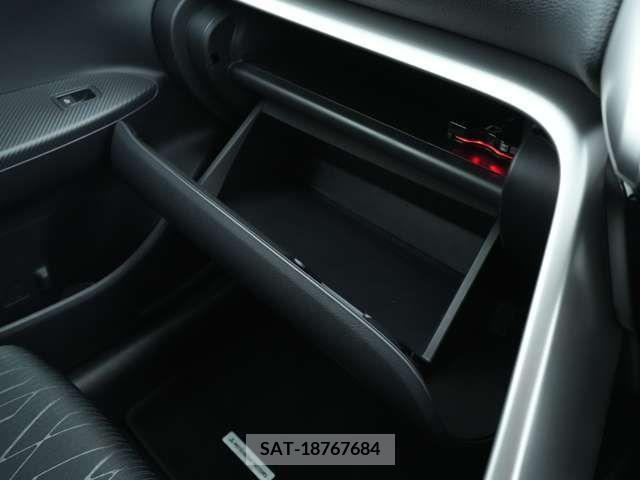 Mitsubishi ECLIPSE CROSS 2019-09 396423-11