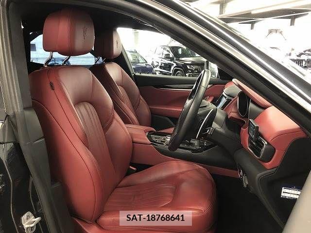 Maserati LEVANTE 2017-06 363235-8