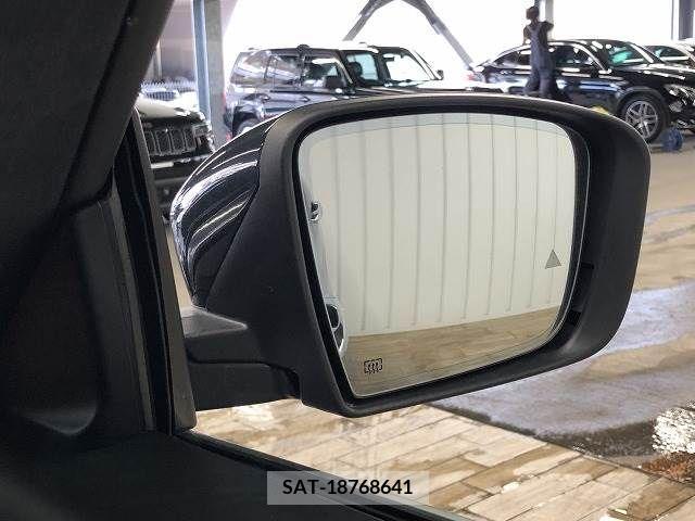 Maserati LEVANTE 2017-06 363235-6