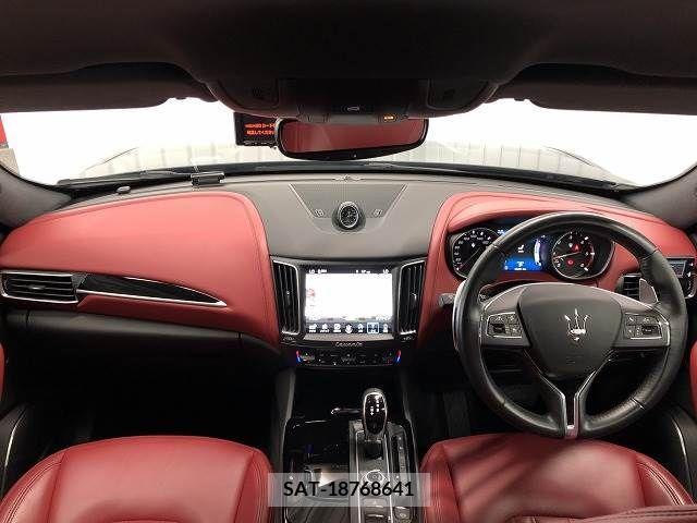 Maserati LEVANTE 2017-06 363235-1