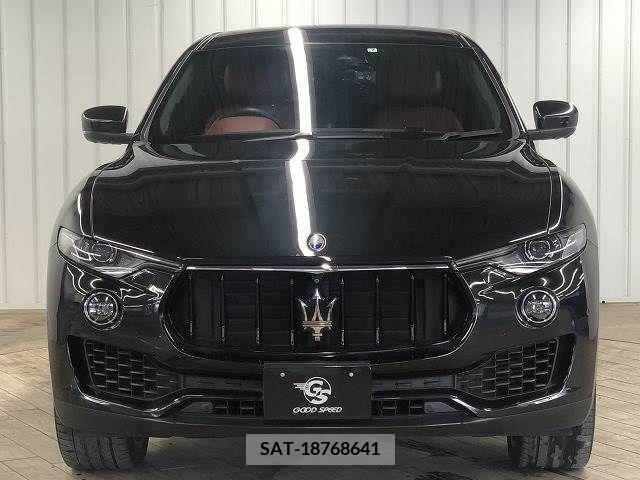 Maserati LEVANTE 2017-06 363235-11