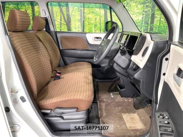 Nissan MOCO 2011-08 256542-8