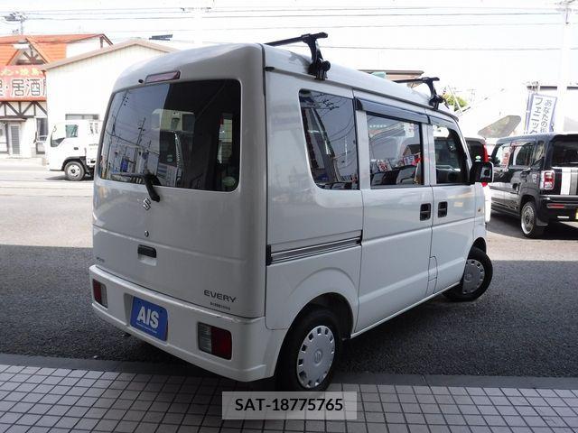 Suzuki EVERY 2009-04 377046-2