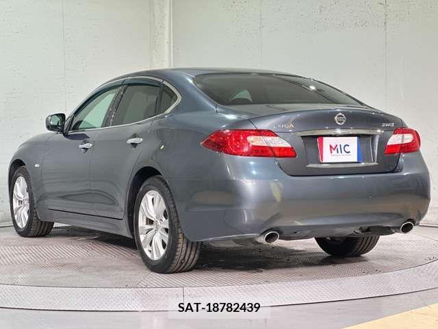 Nissan FUGA 2010-05 324768-10