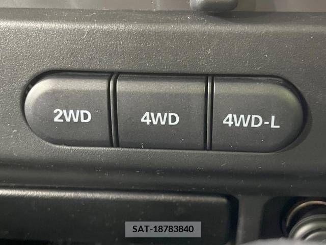 Suzuki JIMNY 2013-04 223166-2