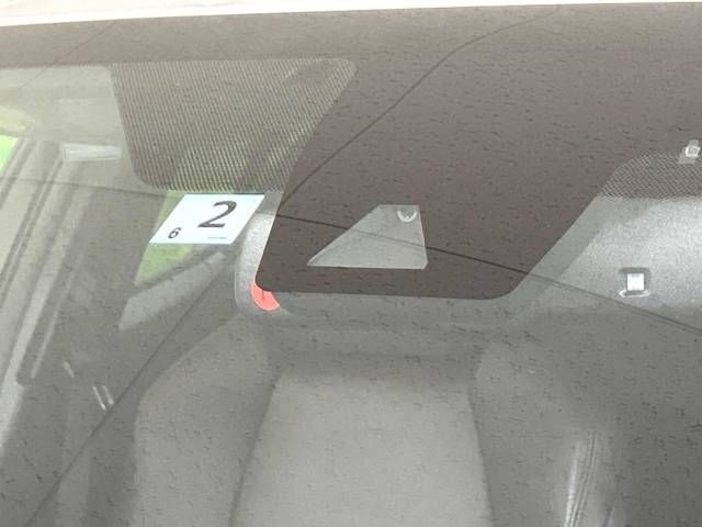 Toyota C-HR 2017-02 188597-2