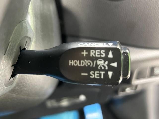 Toyota C-HR 2017-02 188597-5