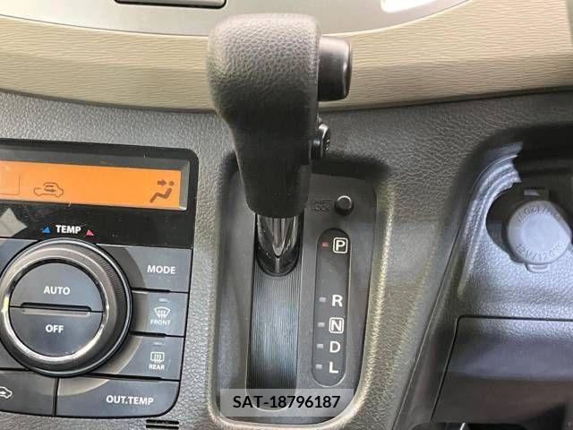Suzuki WAGON R 2013-04 311679-19