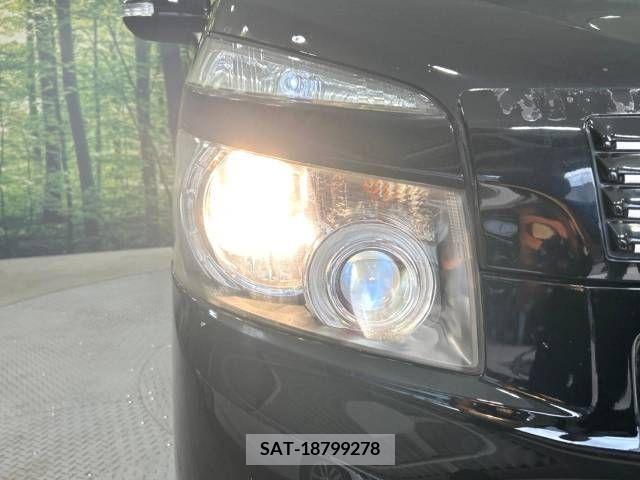 Toyota VOXY 2008-04 394939-13