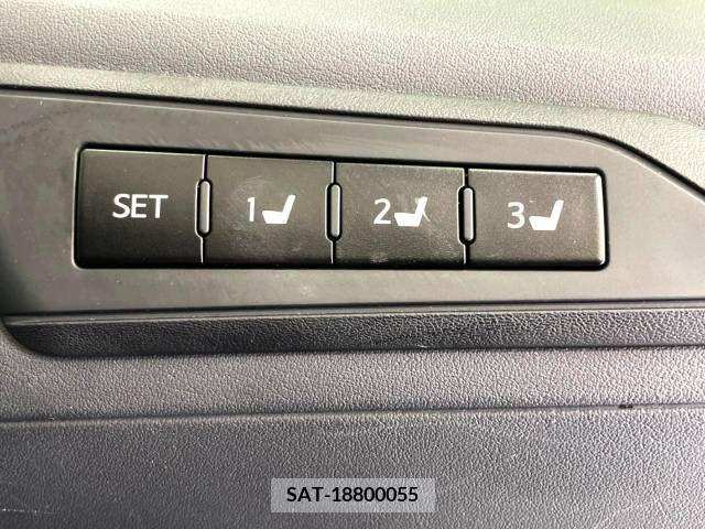 Toyota ALPHARD 2017-11 389046-5