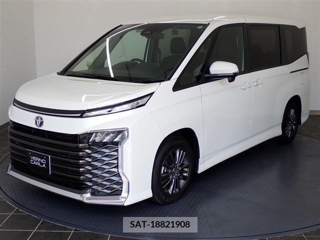 Toyota VOXY 2023-07 345642-4
