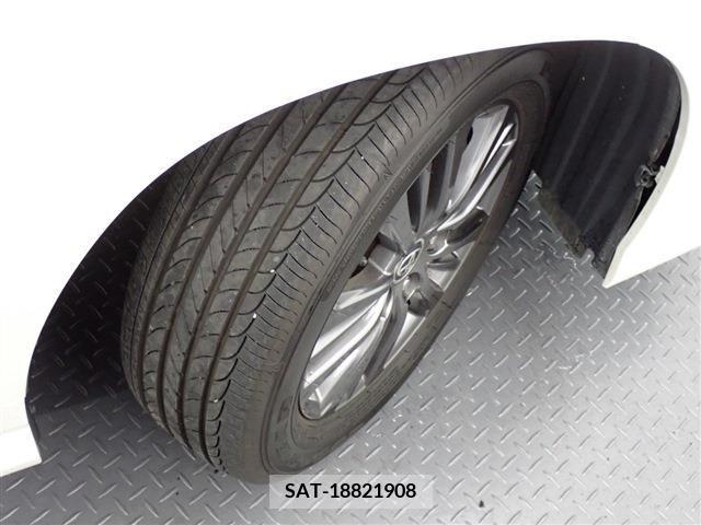 Toyota VOXY 2023-07 345642-27