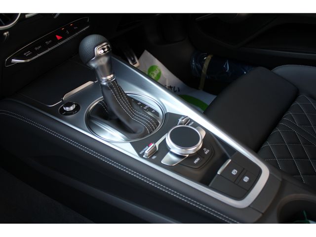 Audi TT 2023-03 14585-15