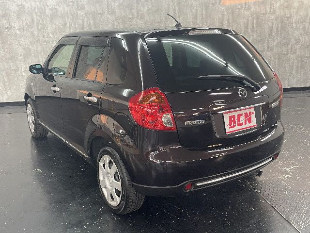 Mazda VERISA 2010-07 193034-8