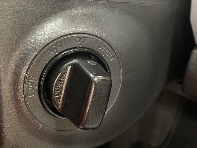 Mazda VERISA 2010-07 193034-21