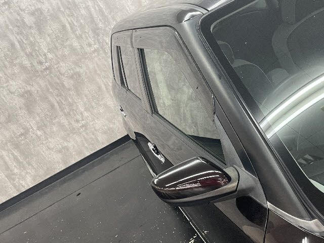 Mazda VERISA 2010-07 193034-5