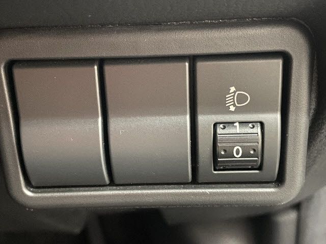 Mazda VERISA 2010-07 193034-17