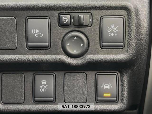 Nissan NOTE 2019-11 243821-5