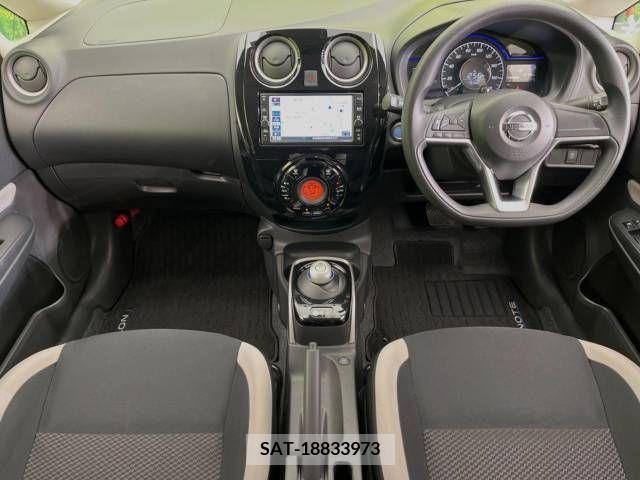 Nissan NOTE 2019-11 243821-1