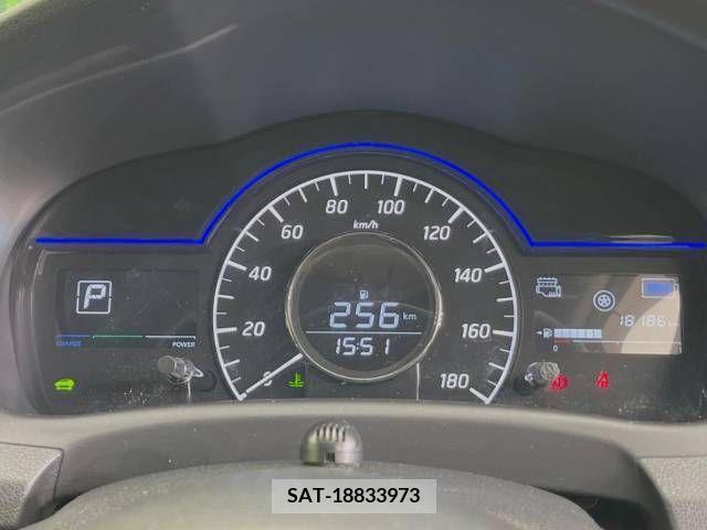 Nissan NOTE 2019-11 243821-18