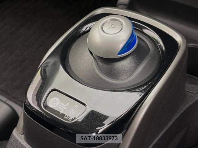 Nissan NOTE 2019-11 243821-19