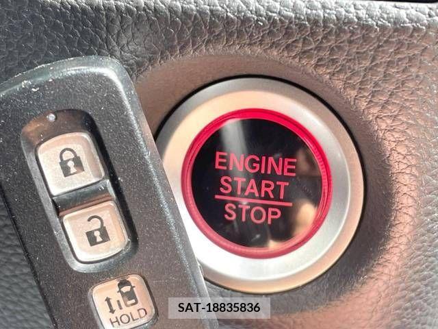 Honda N BOX CUSTOM 2022-01 307381-6