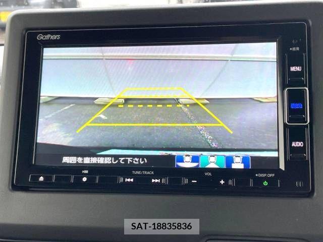 Honda N BOX CUSTOM 2022-01 307381-3