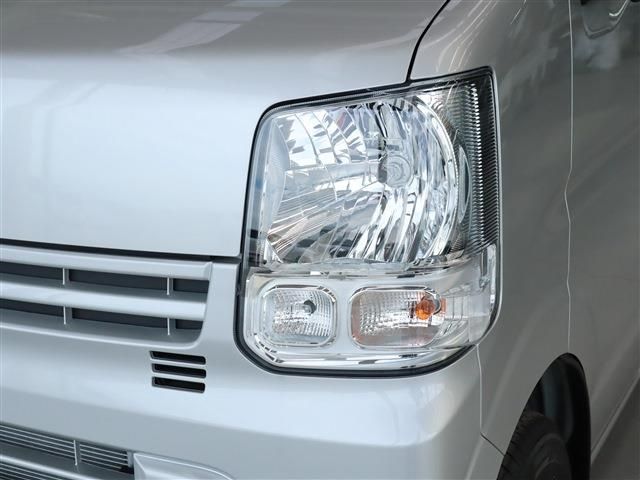 Nissan CLIPPER 2022-09 1440-23