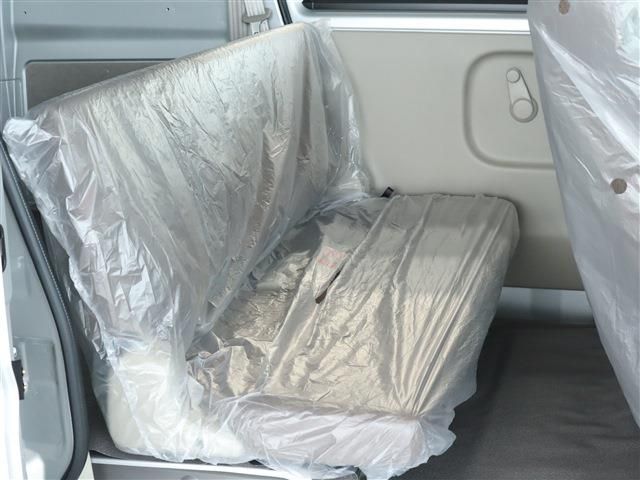 Nissan CLIPPER 2022-09 1440-13