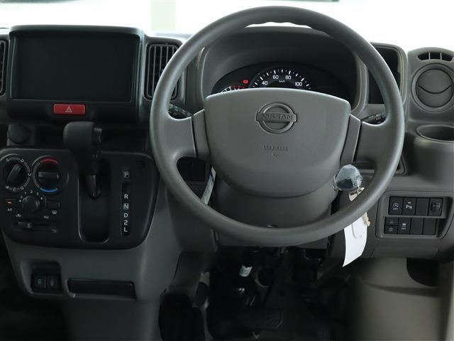 Nissan CLIPPER 2022-09 1440-1