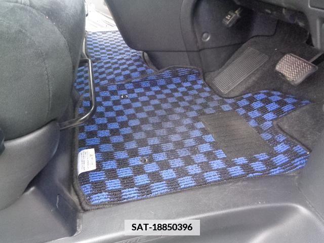Toyota VELLFIRE 2010-01 386875-20