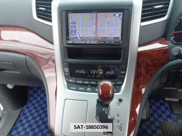 Toyota VELLFIRE 2010-01 386875-11
