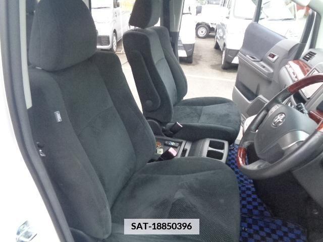 Toyota VELLFIRE 2010-01 386875-19