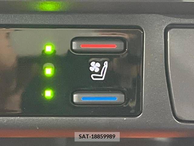 Toyota RAV4 2022-02 313203-7