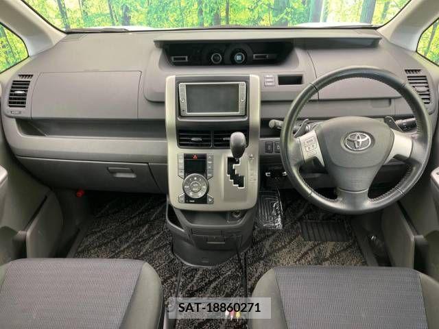 Toyota VOXY 2009-11 321314-1