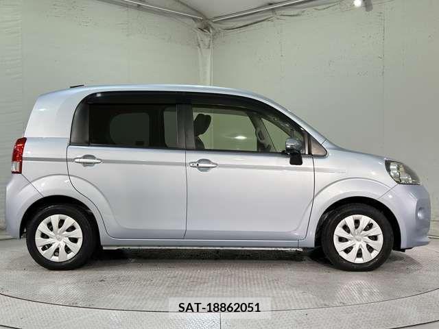 Toyota PORTE 2013-03 247006-7