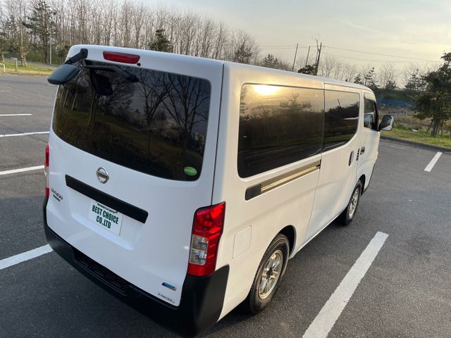 Nissan NV350 Caravan 2016-06 2170-10