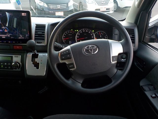 Toyota HIACE WAGON 2019-11 190834-6