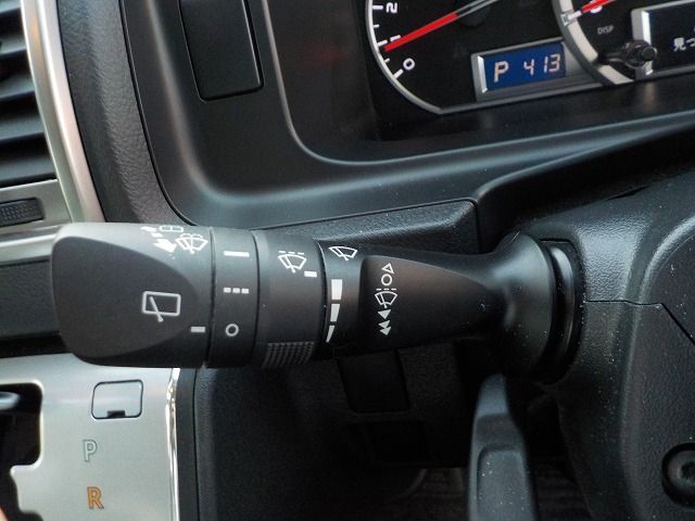 Toyota HIACE WAGON 2019-11 190834-10
