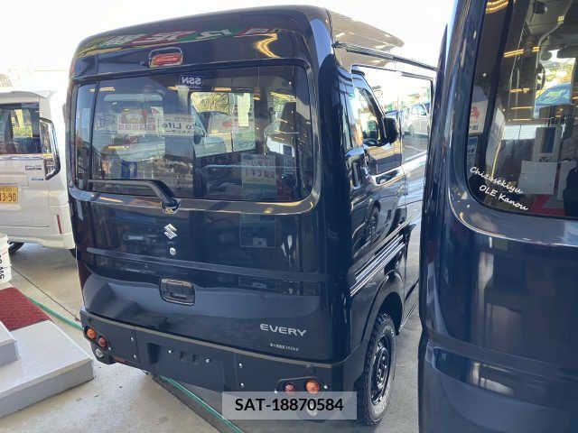 Suzuki EVERY 2023-07 218386-7