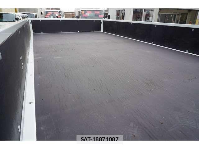 Mitsubishi CANTER 2023-12 454934-17