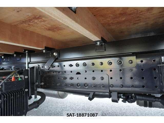 Mitsubishi CANTER 2023-12 454934-10
