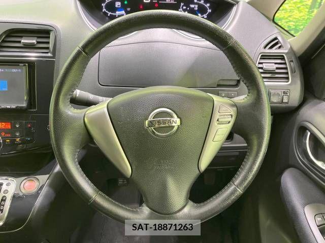 Nissan SERENA 2012-04 324909-8